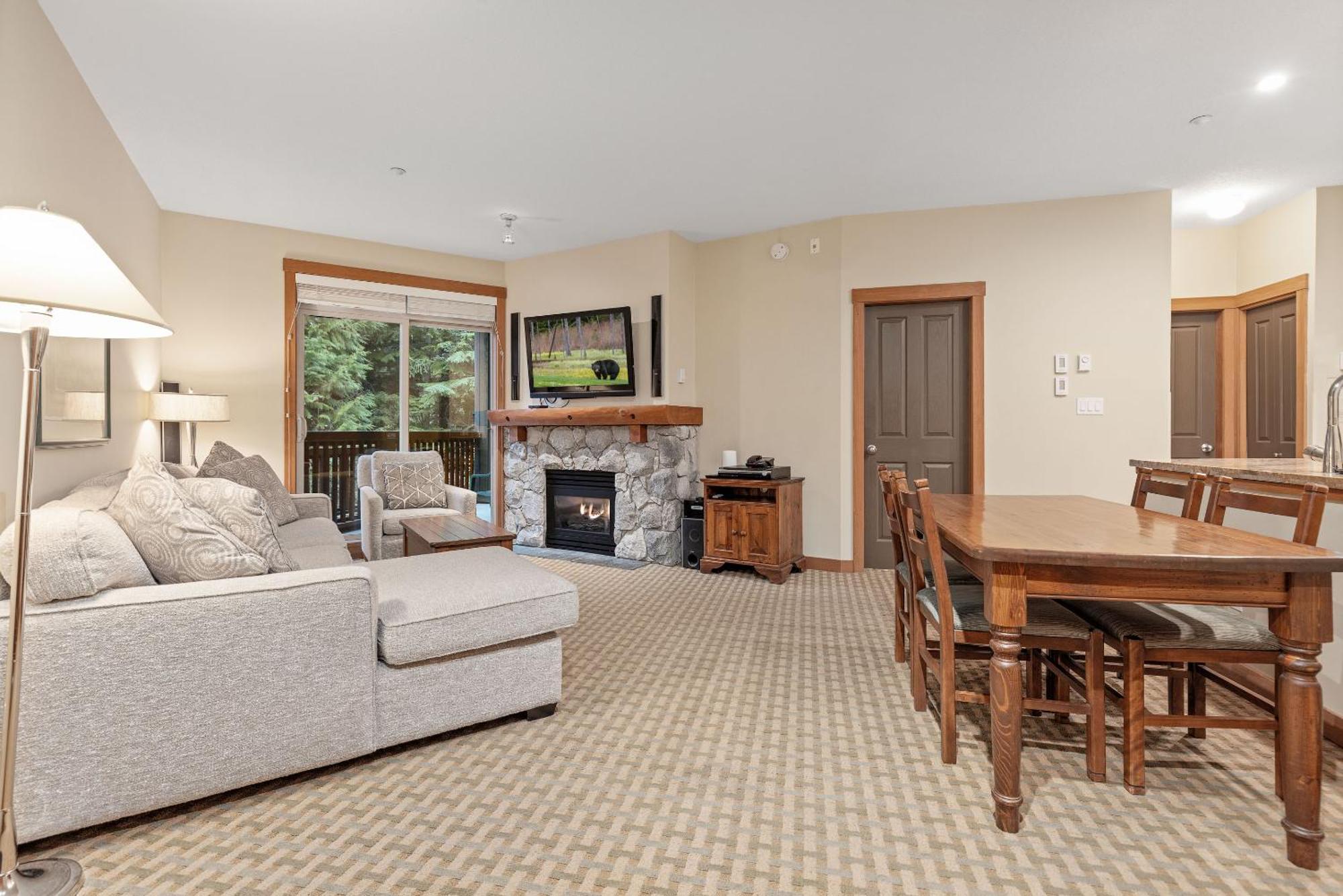 Lost Lake Lodge By Whistler Premier Экстерьер фото