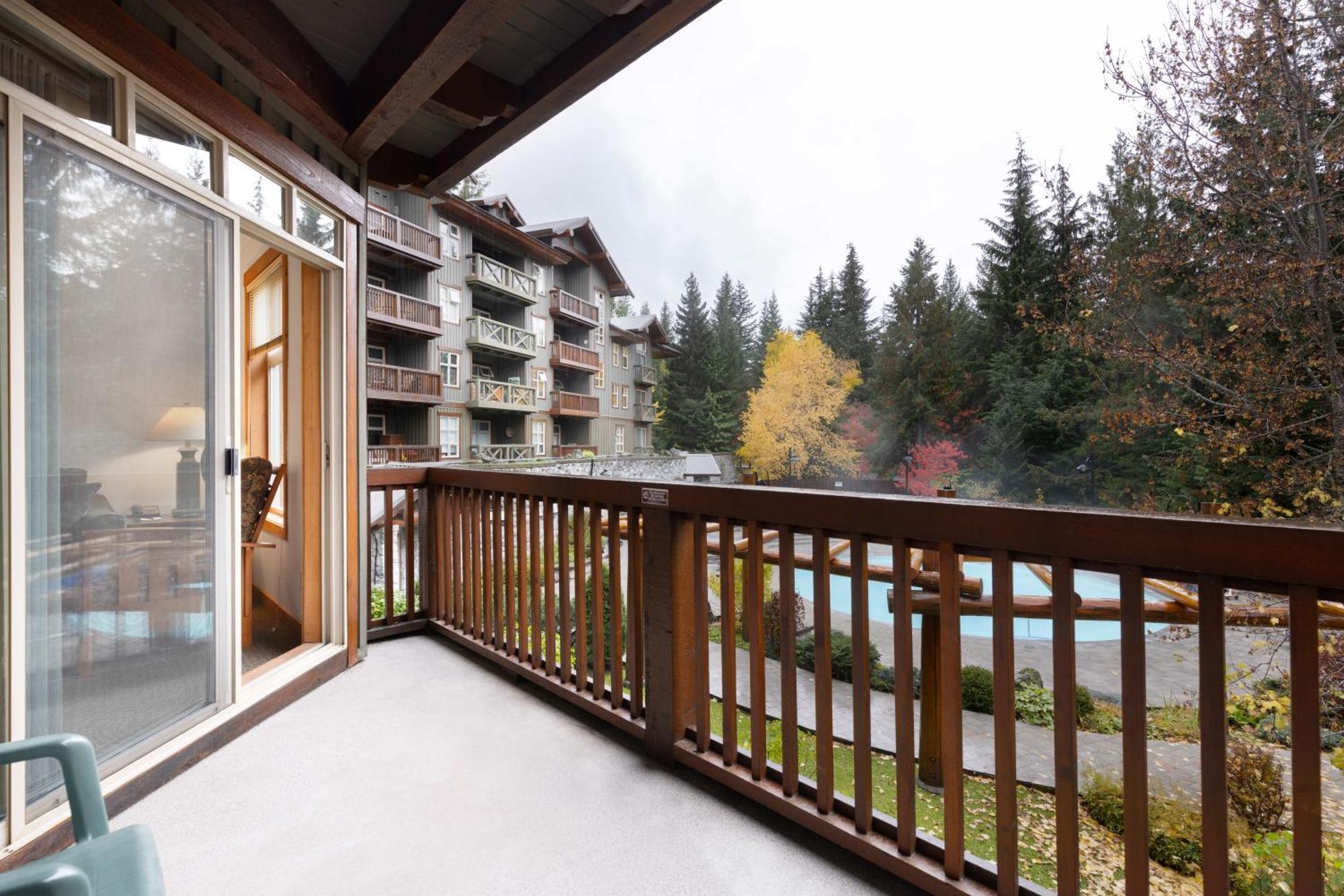 Lost Lake Lodge By Whistler Premier Экстерьер фото
