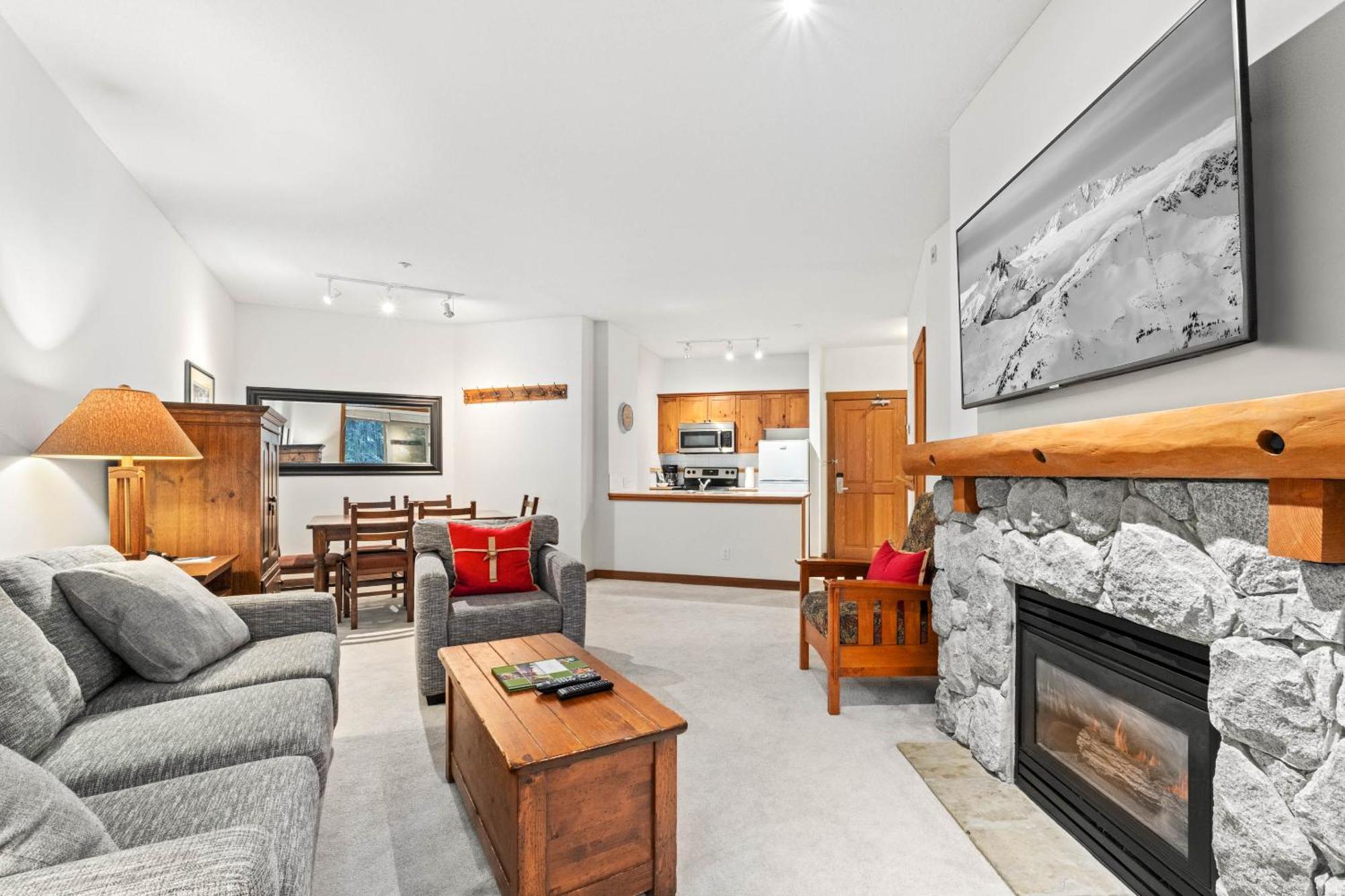 Lost Lake Lodge By Whistler Premier Экстерьер фото